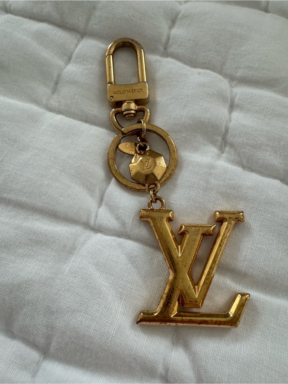 Louis Vuitton Gold-tone LV Monogram Key Charm - Picture 4 of 6